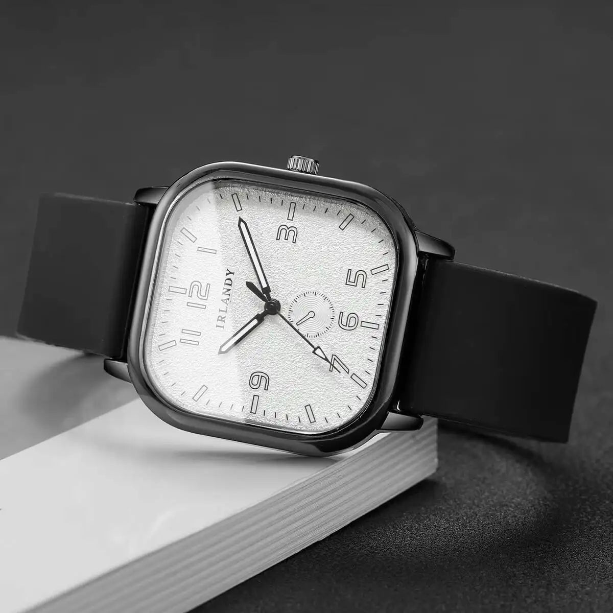 Fashion Square Women Quartz Watch Casual Silicone Strap Sports Wristwatch For Men Women Student's